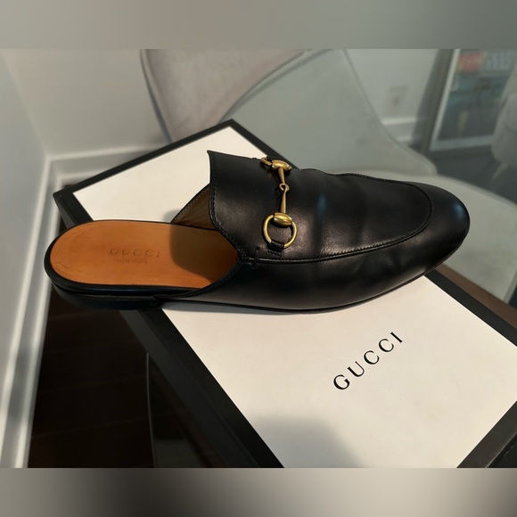 Women’s Princeton’s Leather Mule - Picture 11 of 15